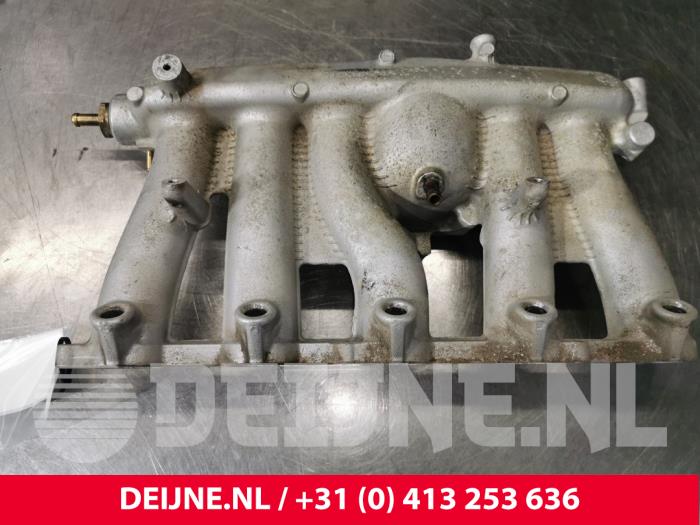 Gebrauchte Ansaugbrugge Volvo XC90 I 2.5 T 20V Preis € 50,00 Margenregelung angeboten von van Deijne Onderdelen Uden B.V.