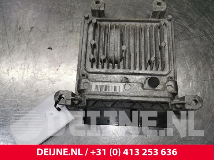 Engine management computer from a Mercedes-Benz Sprinter 3,5t (906.63) 310 CDI 16V 2015