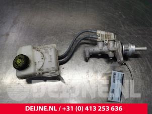 Used Master cylinder Mercedes Vito (447.6) 2.2 114 CDI 16V Price € 78,65 Inclusive VAT offered by van Deijne Onderdelen Uden B.V.