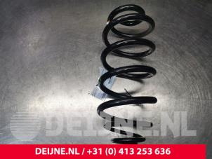 Used Rear coil spring Peugeot Expert (VA/VB/VE/VF/VY) 1.5 BlueHDi 100 Price € 36,30 Inclusive VAT offered by van Deijne Onderdelen Uden B.V.