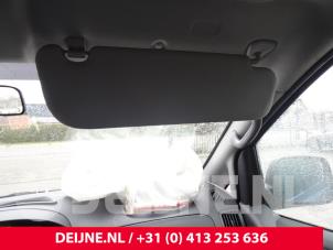Used Sun visor Hyundai H-300 2.5 CRDi Price € 30,25 Inclusive VAT offered by van Deijne Onderdelen Uden B.V.
