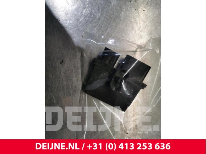 Begagnade Modul (diverse) Iveco New Daily VI 33S14, 35C14, 35S14 Pris € 36,30 Inklusive moms erbjuds av van Deijne Onderdelen Uden B.V.