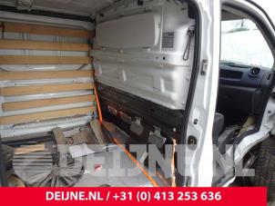Używane Przegroda kabiny Opel Vivaro 1.6 CDTI 90 Cena na żądanie oferowane przez van Deijne Onderdelen Uden B.V.