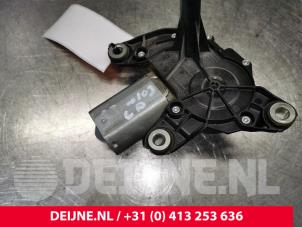 Used Rear wiper motor Ford Transit Connect (PJ2) 1.6 TDCi 16V 95 Price € 72,60 Inclusive VAT offered by van Deijne Onderdelen Uden B.V.