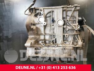 Usagé Bloc moteur inférieur Audi A3 Sportback (8VA/8VF) 1.4 16V g-tron Prix € 700,00 Règlement à la marge proposé par van Deijne Onderdelen Uden B.V.