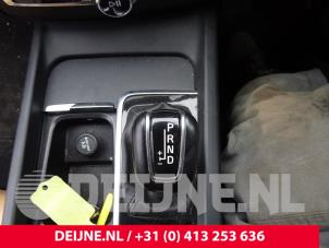 Used Gear stick knob Volvo XC60 II (UZ) 2.0 T5 16V AWD Price on request offered by van Deijne Onderdelen Uden B.V.