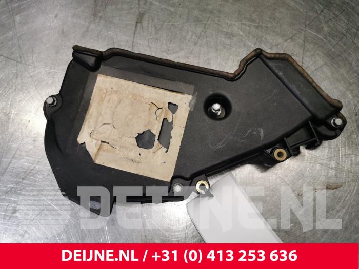 Usagé Couvercle de distribution Volvo V40 (MV) 1.6 D2 Prix € 25,00 Règlement à la marge proposé par van Deijne Onderdelen Uden B.V.