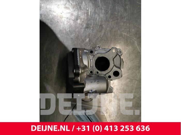 Gebrauchte AGR Ventil Mercedes ML III (166) 2.1 ML-250 CDI 16V BlueTEC 4-Matic Preis € 75,00 Margenregelung angeboten von van Deijne Onderdelen Uden B.V.