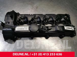 Używane Pokrywa zaworów Mercedes ML III (166) 2.1 ML-250 CDI 16V BlueTEC 4-Matic Cena € 75,00 Procedura marży oferowane przez van Deijne Onderdelen Uden B.V.