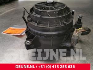 Used Fuel filter housing Mercedes Sprinter 3,5t (910.0/910.1/907.1/907.2) 314 CDI 2.1 D FWD Price € 121,00 Inclusive VAT offered by van Deijne Onderdelen Uden B.V.