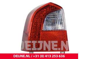 New Taillight, left Volvo V70 Price € 130,68 Inclusive VAT offered by van Deijne Onderdelen Uden B.V.