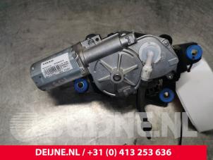 Usados Motor de limpiaparabrisas detrás Volvo V60 II (ZW) 2.0 B4 16V Mild Hybrid Precio € 50,00 Norma de margen ofrecido por van Deijne Onderdelen Uden B.V.