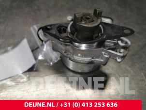 Usagé Pompe à vide (diesel) Opel Combo 1.3 CDTI 16V ecoFlex Prix € 48,40 Prix TTC proposé par van Deijne Onderdelen Uden B.V.