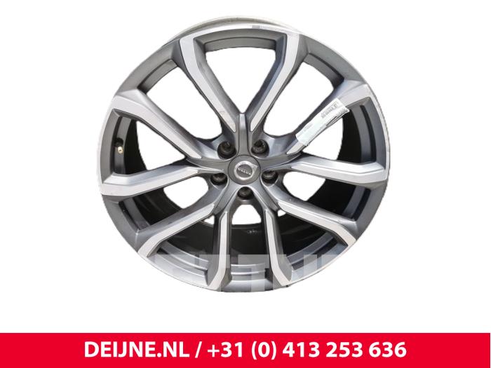 Gebrauchte Felgen Set Volvo XC90 II 2.0 D5 16V AWD Preis € 500,00 Margenregelung angeboten von van Deijne Onderdelen Uden B.V.