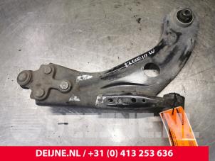 Used Front lower wishbone, left Peugeot Partner (EF/EU) 1.5 BlueHDi 75 Price € 72,60 Inclusive VAT offered by van Deijne Onderdelen Uden B.V.