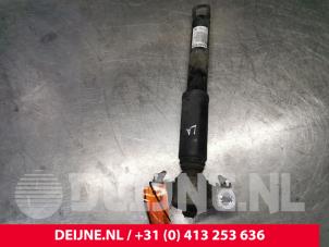 Used Rear shock absorber, left Volvo V60 II (ZW) 2.0 D4 16V Price € 100,00 Margin scheme offered by van Deijne Onderdelen Uden B.V.