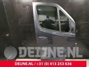 Gebrauchte Tür 2-türig rechts Mercedes Sprinter 3t (910.6) 214 CDI 2.1 D FWD Preis € 544,50 Mit Mehrwertsteuer angeboten von van Deijne Onderdelen Uden B.V.