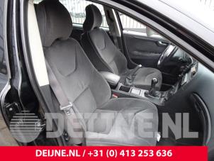 Used Seat, right Volvo V70 (SW) 2.4 20V 140 Price € 75,00 Margin scheme offered by van Deijne Onderdelen Uden B.V.