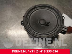 Usagé Haut-parleur Mercedes Sprinter 3,5t (906.73) Prix € 18,15 Prix TTC proposé par van Deijne Onderdelen Uden B.V.