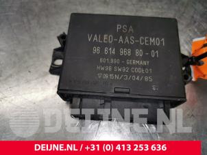 Used PDC Module Citroen Jumpy (G9) 2.0 HDiF 16V 125 Price € 48,40 Inclusive VAT offered by van Deijne Onderdelen Uden B.V.