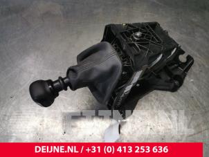 Gebrauchte Schaltung Peugeot Expert (VA/VB/VE/VF/VY) 2.0 Blue HDi 120 16V Preis auf Anfrage angeboten von van Deijne Onderdelen Uden B.V.