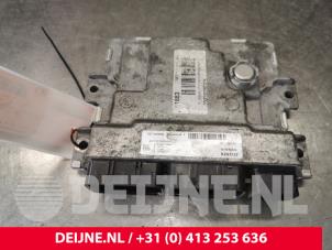 Usados Ordenador de gestión de motor Renault Master IV (MA/MB/MC/MD/MH/MF/MG/MH) 2.3 dCi 135 16V FWD Precio € 423,50 IVA incluido ofrecido por van Deijne Onderdelen Uden B.V.