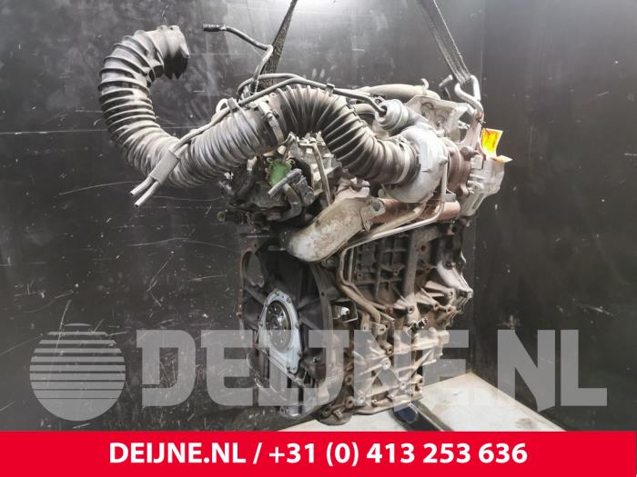 Motor van een Opel Vivaro 2.0 CDTI 2012