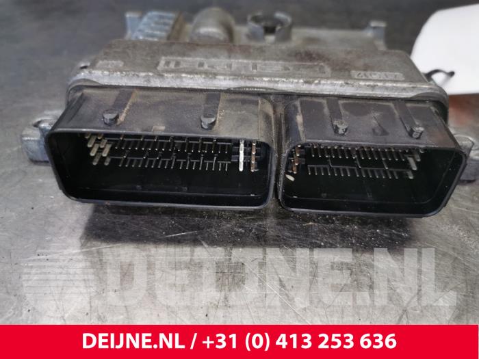 Engine management computer from a Toyota ProAce 2.0 D-4D 122 16V Worker 2018