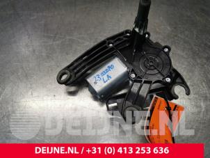 Used Rear wiper motor Citroen Berlingo 1.5 BlueHDi 100 Price € 42,35 Inclusive VAT offered by van Deijne Onderdelen Uden B.V.