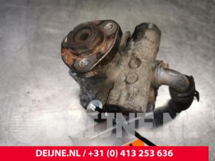 Usados Bomba de dirección asistida Volkswagen Caddy Precio € 42,35 IVA incluido ofrecido por van Deijne Onderdelen Uden B.V.