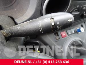 Usados Interruptor combinado columna de dirección Peugeot Partner (GC/GF/GG/GJ/GK) 1.6 HDI 90 Precio € 121,00 IVA incluido ofrecido por van Deijne Onderdelen Uden B.V.