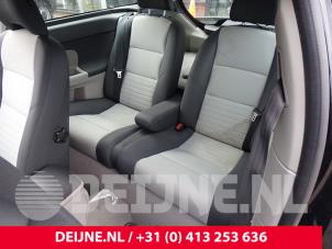 Usados Cinturón de seguridad izquierda detrás Volvo C30 (EK/MK) 1.8 16V Flexifuel Precio de solicitud ofrecido por van Deijne Onderdelen Uden B.V.