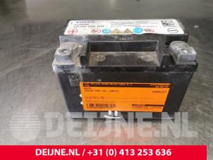 Used Battery Volvo V40 (MV) 2.0 T2 16V Price on request offered by van Deijne Onderdelen Uden B.V.