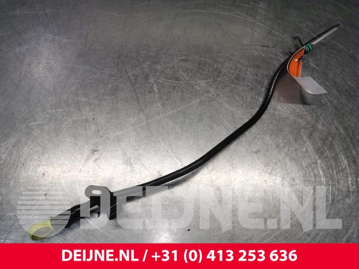 Gebrauchte Ölmessstab Toyota ProAce 2.0 D-4D 122 16V Worker Preis € 30,25 Mit Mehrwertsteuer angeboten von van Deijne Onderdelen Uden B.V.