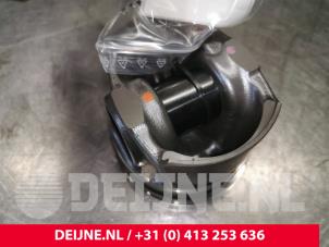 Used Piston Toyota ProAce 2.0 D-4D 122 16V Worker Price € 60,50 Inclusive VAT offered by van Deijne Onderdelen Uden B.V.