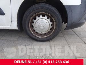 Gebrauchte Felgen Set Citroen Berlingo 1.6 Hdi 16V 90 Preis auf Anfrage angeboten von van Deijne Onderdelen Uden B.V.