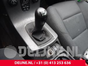 Usagé Levier de vitesse Hyundai H-1/H-200 2.5 CRDi Powervan Prix sur demande proposé par van Deijne Onderdelen Uden B.V.