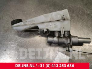 Usagé Cylindre de frein principal Peugeot Expert (VA/VB/VE/VF/VY) 2.0 Blue HDi 120 16V Prix € 60,50 Prix TTC proposé par van Deijne Onderdelen Uden B.V.