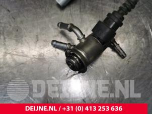 Gebrauchte Adblue Injektor Renault Trafic (1FL/2FL/3FL/4FL) 2.0 dCi 16V 170 Preis € 90,75 Mit Mehrwertsteuer angeboten von van Deijne Onderdelen Uden B.V.