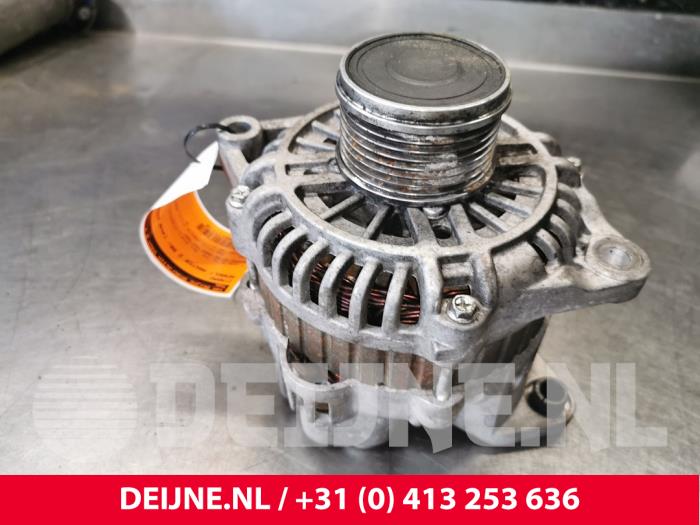 Begagnade Dynamo Renault Master II (FD/HD) 3.0 dCi 16V 140 Pris € 60,50 Inklusive moms erbjuds av van Deijne Onderdelen Uden B.V.
