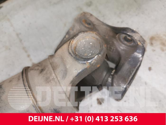 Intermediate shaft from a Iveco New Daily VI 35C18,35S18,40C18,50C18,60C18,65C18,70C18 2022