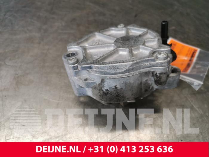 Bomba de vacío (diésel) de un Peugeot Partner (EF/EU) 1.5 BlueHDi 75 2021