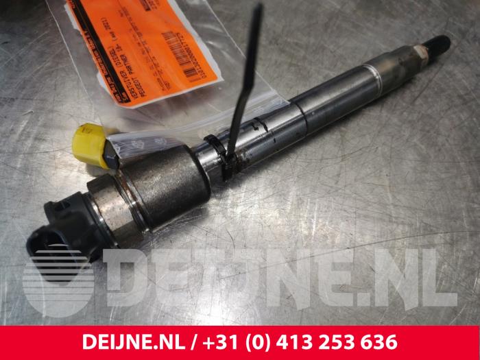Injecteur (diesel) d'un Peugeot Partner (EF/EU) 1.5 BlueHDi 75 2021