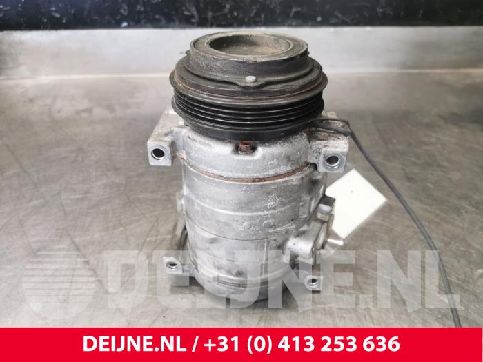 Air conditioning pump from a Iveco New Daily VI 35C18,35S18,40C18,50C18,60C18,65C18,70C18 2022