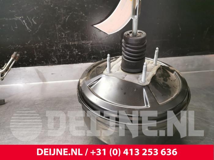 Usagé Assistant de freinage Iveco New Daily VI 35C18,35S18,40C18,50C18,60C18,65C18,70C18 Prix € 302,50 Prix TTC proposé par van Deijne Onderdelen Uden B.V.
