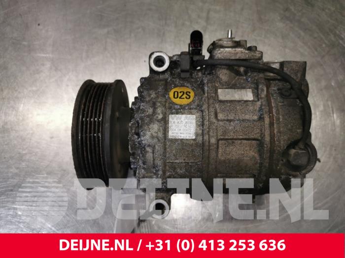 Usagé Compresseur de clim Porsche Cayenne (9PA) 3.2 V6 24V Prix € 175,00 Règlement à la marge proposé par van Deijne Onderdelen Uden B.V.