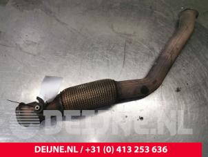 Used Exhaust front section Mercedes V (447.8) 2.0 300 CDI, 300 d 16V Price € 90,75 Inclusive VAT offered by van Deijne Onderdelen Uden B.V.