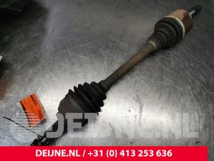 Used Front drive shaft, left Opel Vivaro 1.6 CDTI 95 Euro 6 Price € 181,50 Inclusive VAT offered by van Deijne Onderdelen Uden B.V.