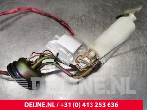Usados Bomba eléctrica de combustible Volvo 850 Estate 2.5i T 20V AWD Precio € 75,00 Norma de margen ofrecido por van Deijne Onderdelen Uden B.V.