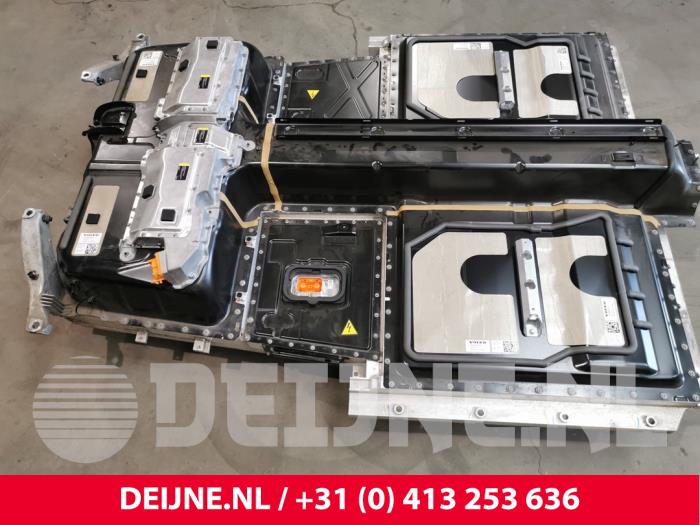 Battery (Hybrid) from a Volvo C40 Recharge (XK) Recharge Twin 2022
